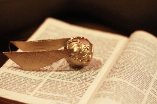 Golden Snitch Ornament DIY - Harry Potter Craft