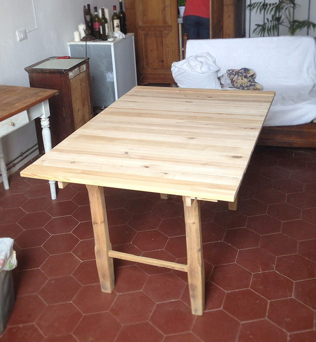 Upcycled table DIY - Upcycled Dining Table How To