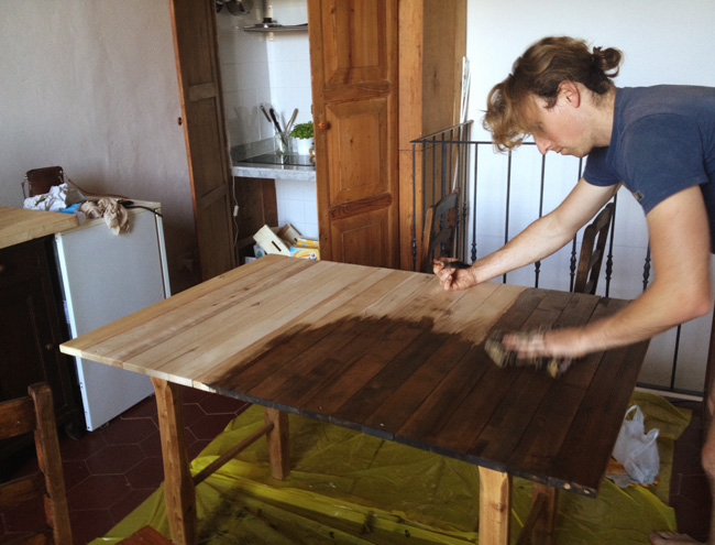 Upcycled table DIY - Upcycled Dining Table How To: Upcycled Projects