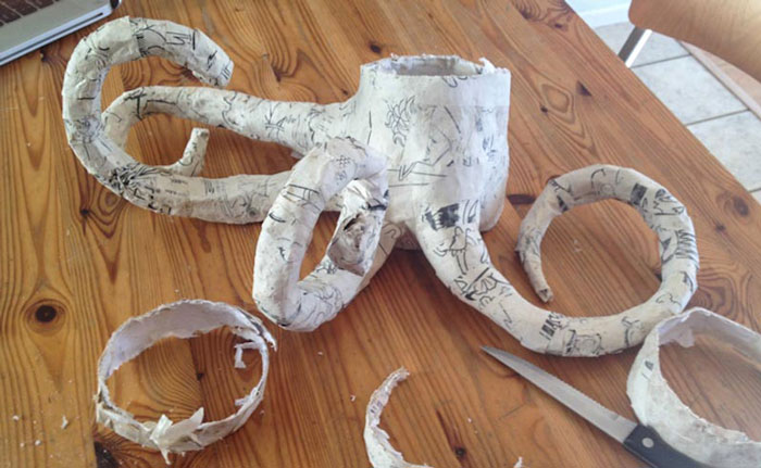 Octopus Art Projects: Octopus out of paper